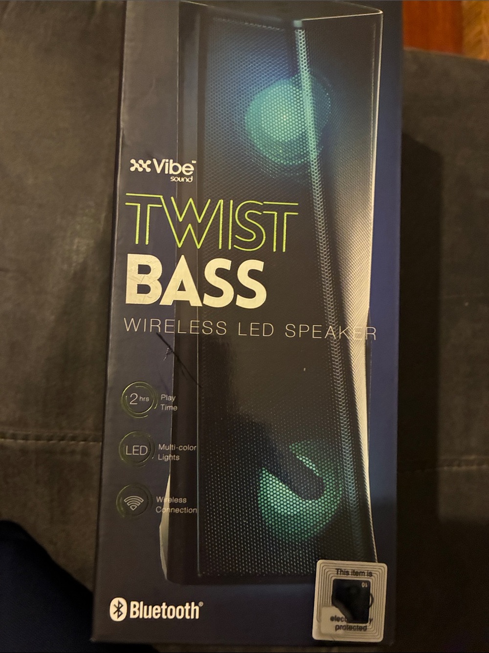 Vibe Sound Twist Bass Wireless LED Speaker - Black and Green